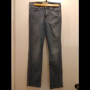 Levi's 314 Shaping Straight Jeans